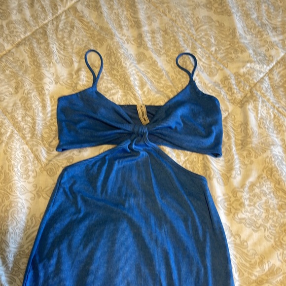 Plum bum size large dress - Picture 2 of 3